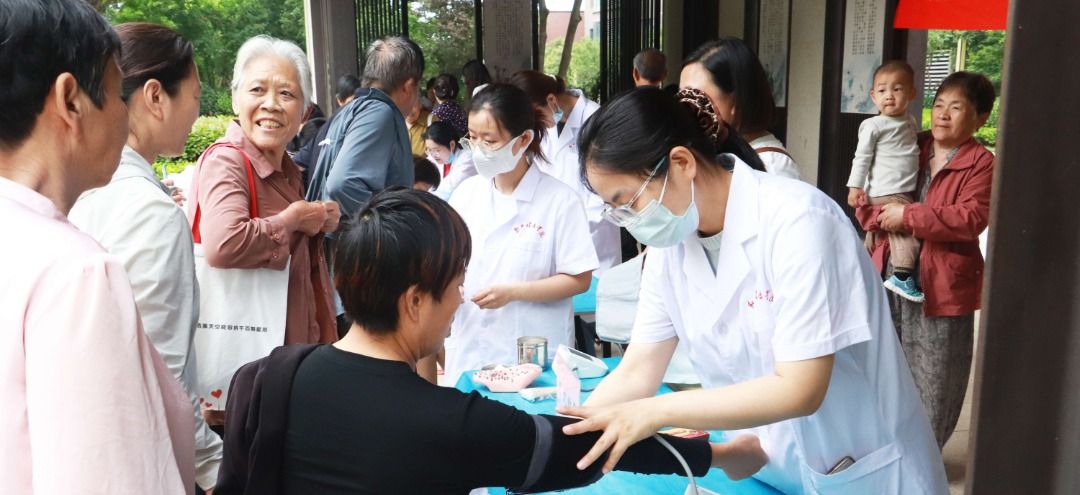 系列课程自3月启动至6月17日圆满收