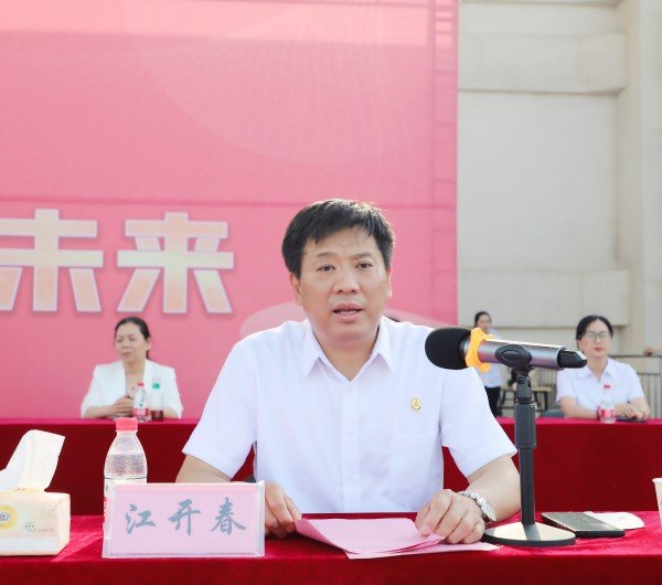 专业特色技能展演既是课堂教学的有效延